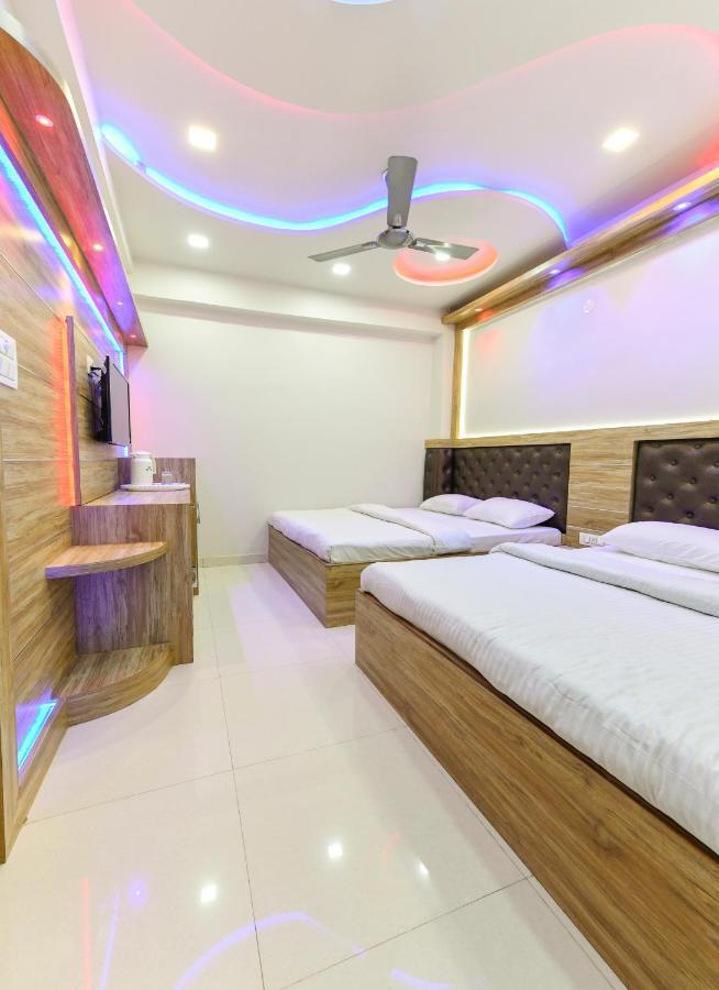 Hn Palace Homestay Agra  Eksteriør billede